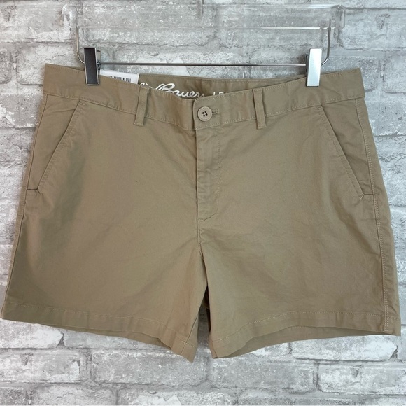 Eddie Bauer Curvy Shorts Size 14 Petite NWT - Picture 1 of 10